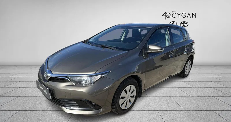 samochody osobowe Toyota Auris cena 49900 przebieg: 158923, rok produkcji 2018 z Malbork